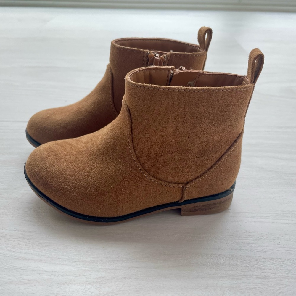 Cat & Jack Brown Boots 6T